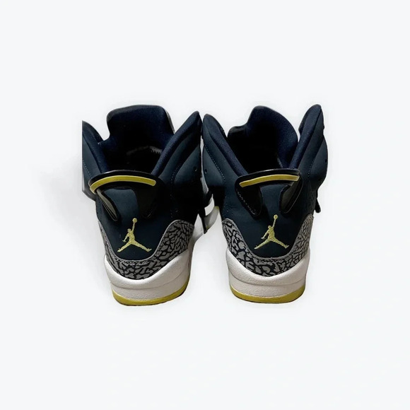 Boy's Kids Jordan Son Of Mars GS 'Armory Navy size 6Y EUC - Picture 4 of 6